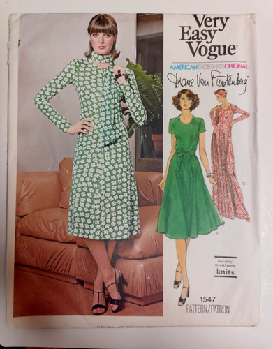 Vogue 1547 dress gown sewing - 1547,